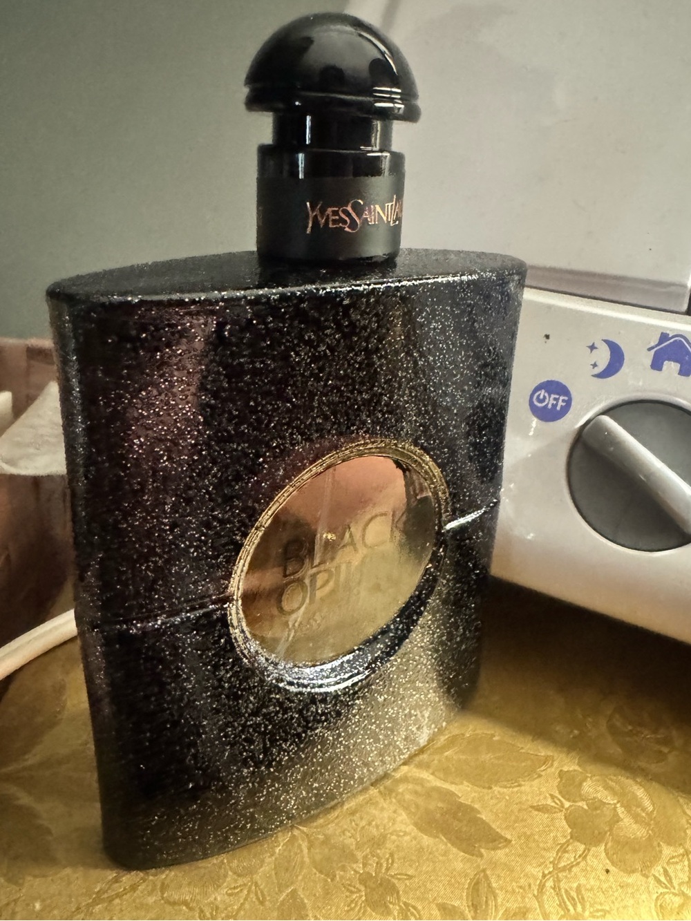 Yves Saint Laurent Black Opium Perfume - Picture 4 of 4